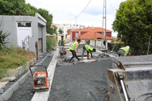 Karaburun Mahallesi Tretuvar Çalışması